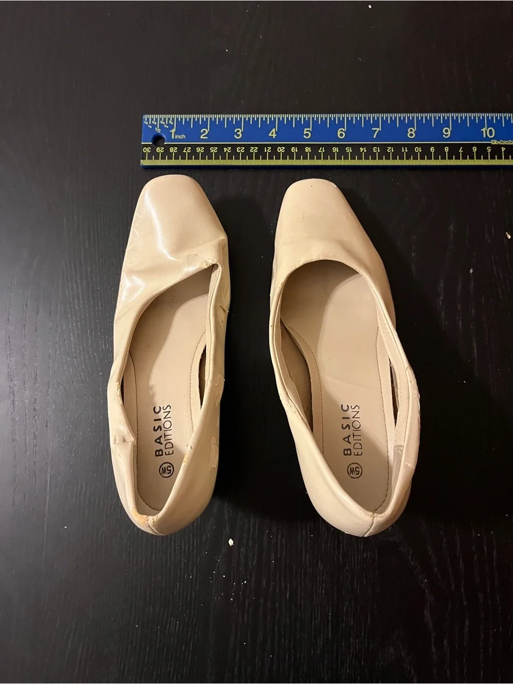 Basic Editions Beige Cream Kitten Heels Pumps Slip On Shoes Size 5W Wide